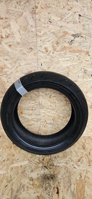 Bridgestone 200/55/17 та інші