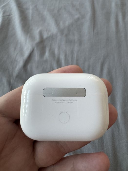 AirPods Pro 2 Кейс Lightning А2700