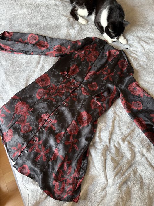 Сукня атласна zara