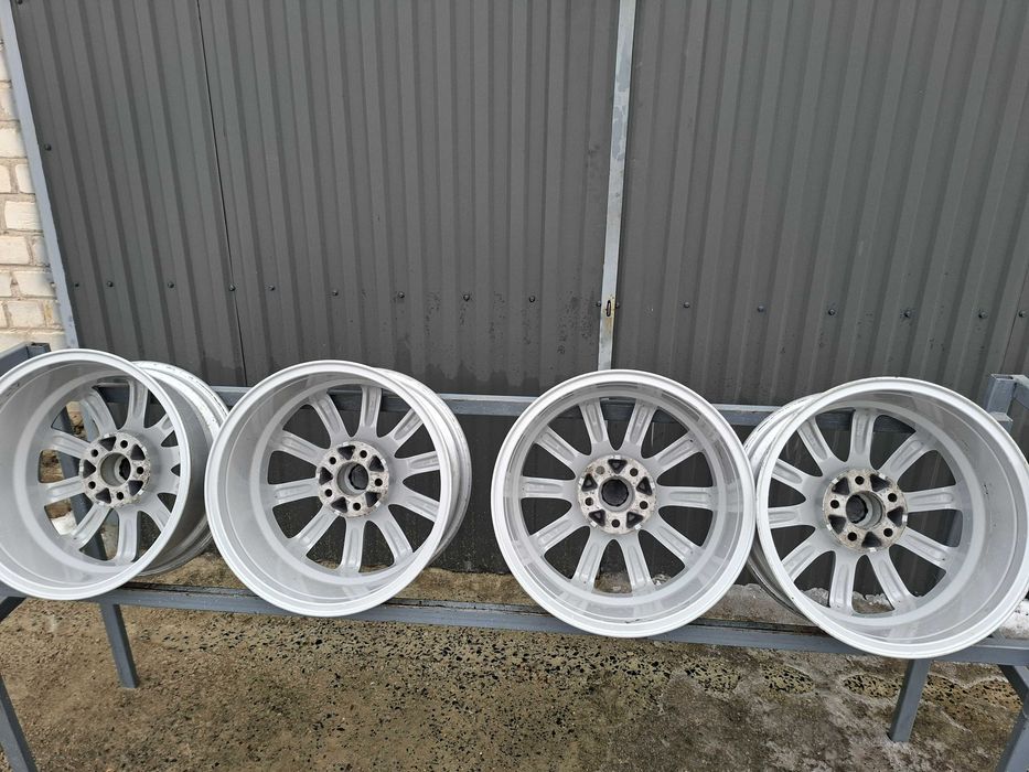 Диски 5/112 R17 7,5J ET27 Фольцваген .