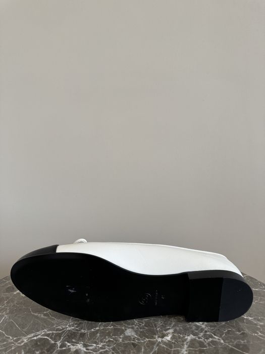 Baleriny Chanel ze skóry czarno białe