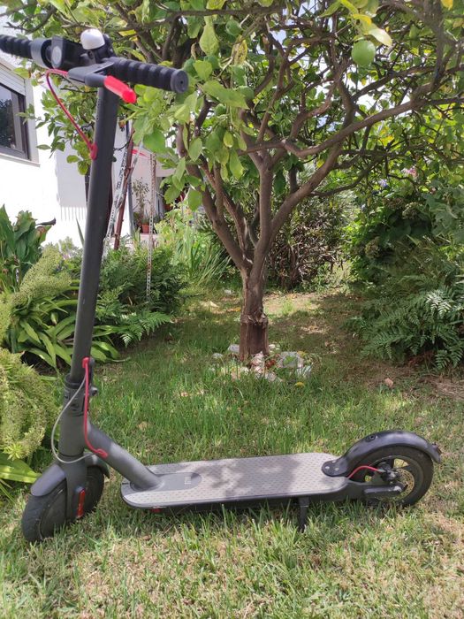 Trotinete Xiaomi Mi Electric Scooter (M365) Interessados, enviar mensagem privada