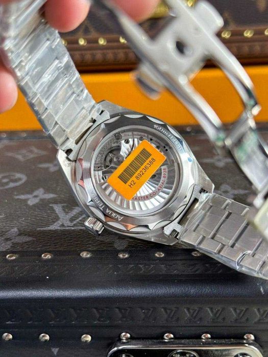 чоловічий наручний годинник  Omega Seamaster 150m Worldtimer VS