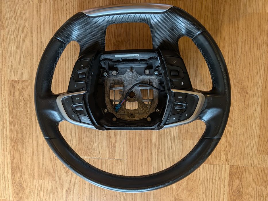 Volante direção citroen C4 II DS4 96754519ZD