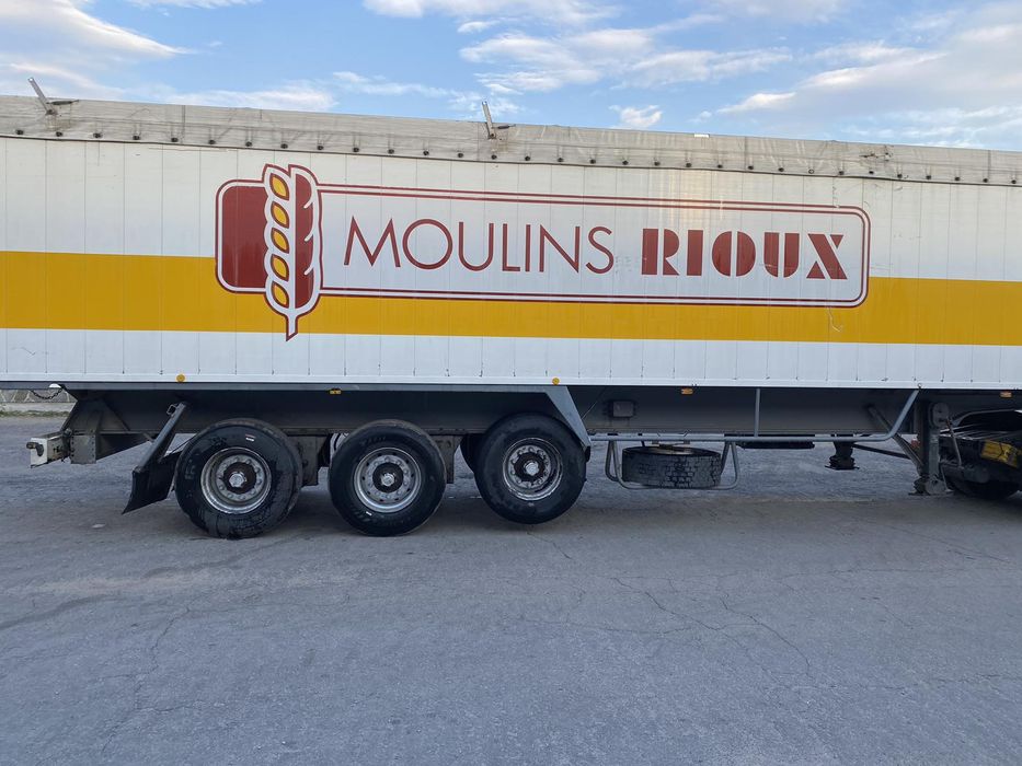 Продам напівпричіп stas