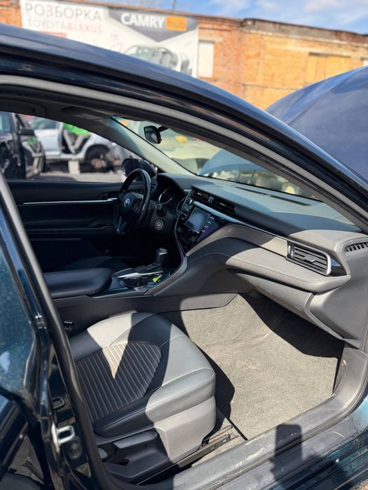 Капот Camry 70  2017 - 2024 колір 221 2.5 акпп Розборка