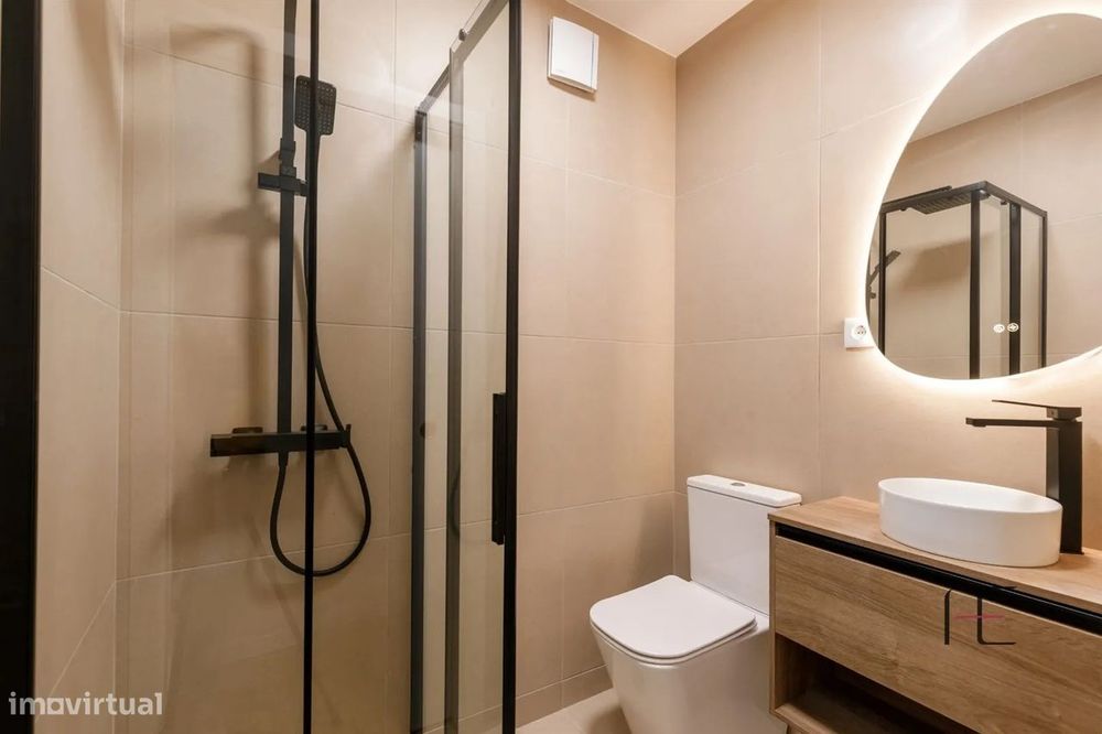 Apartamento T4, Porto, Porto