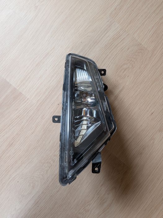Seat Leon III FR 2012- halogen lewy oryginał