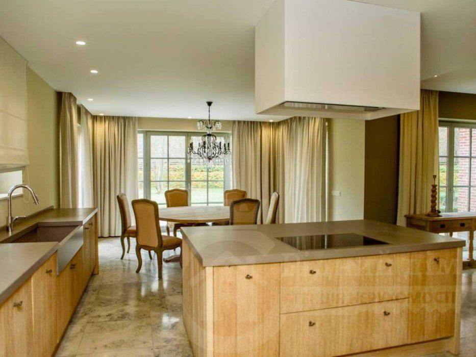 Продаж екслюзивного будинку Великі Дмитровичі Обухівський р-н