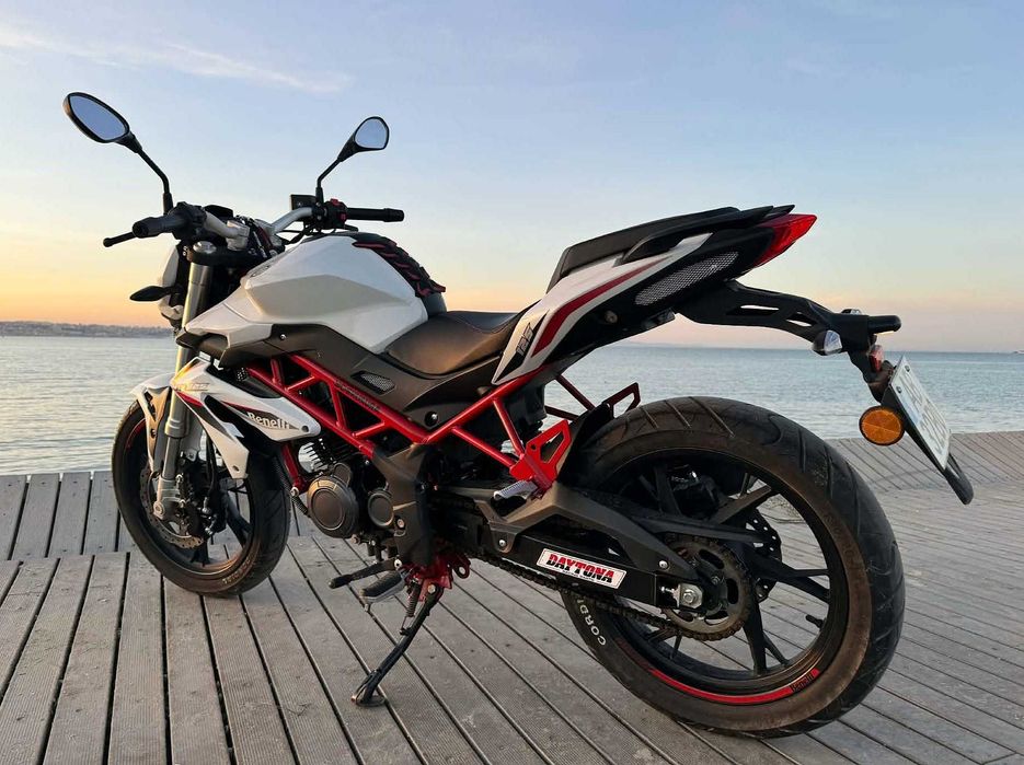 Mota Benelli BN 125cc - Como Nova