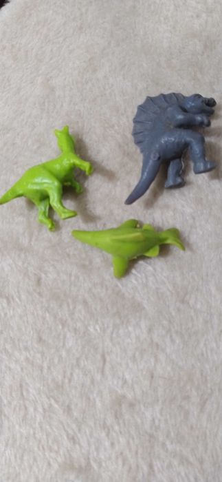 Lote de 3 Dinossauros Matutano
