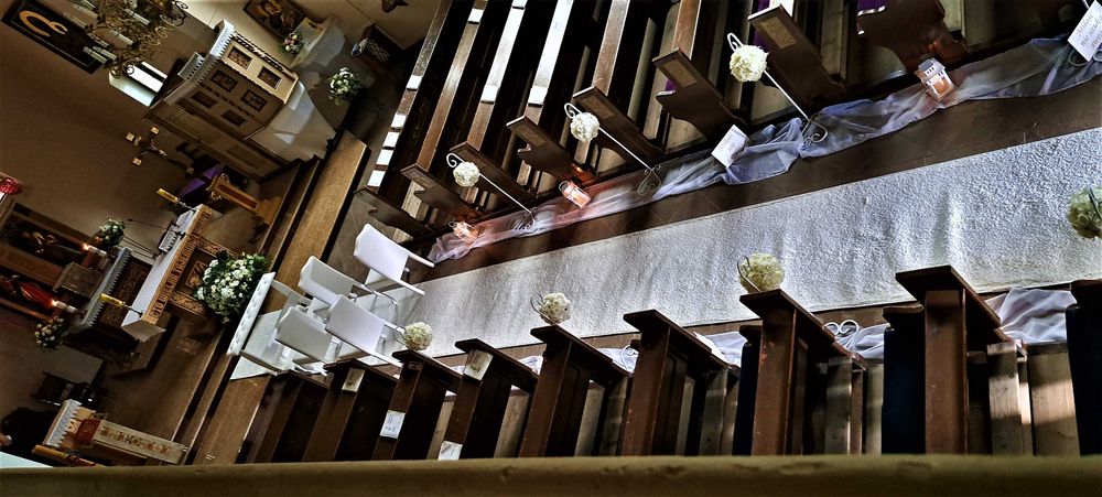 Dekoracja koscioła ślub