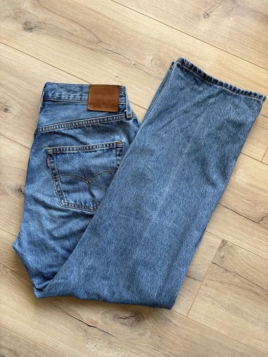 Levi’s 501 90s jeansy