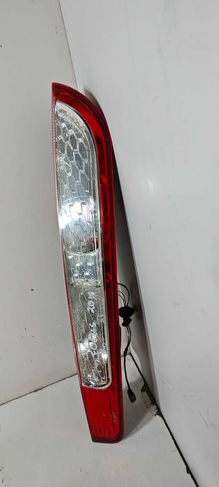 FORD FOCUS MK2 FL HATCHBACK 2010 Rok lewa lampa lewy tył