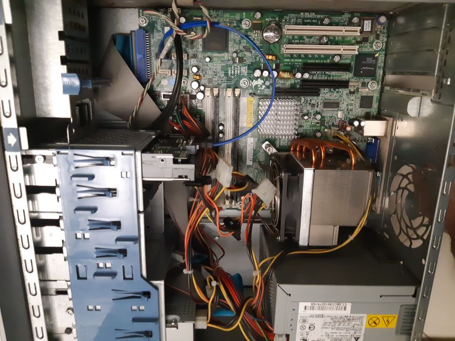 HP ProLiant ML 110 G4