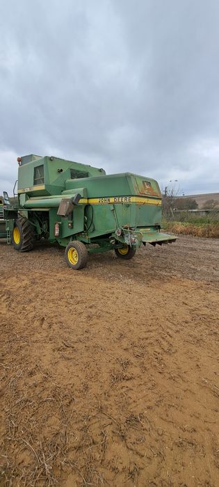 Комбайн Джон дір 1075
