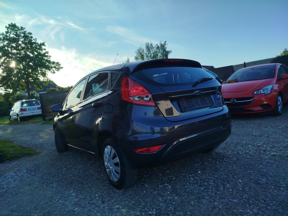 Ford Fiesta 1.25b 82km brak rdzy oryginał !!!
