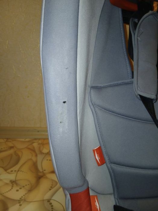 Автокрісло Chicco Gro-Up