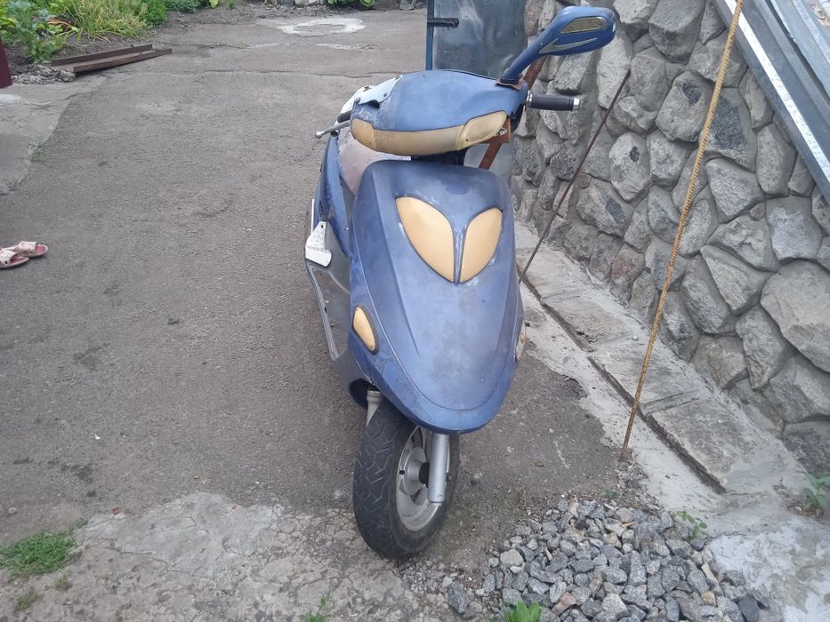 Продам скутер Дефіант Аполло