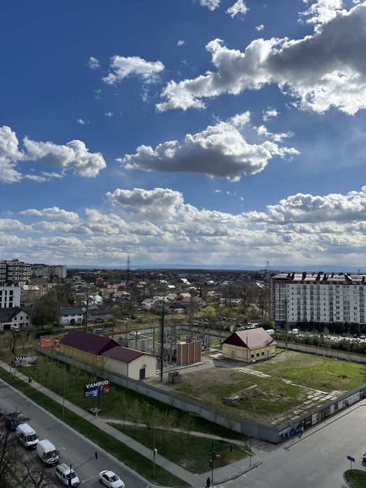 Продається 2х рівнева квартира 80 м2 біля міського озера