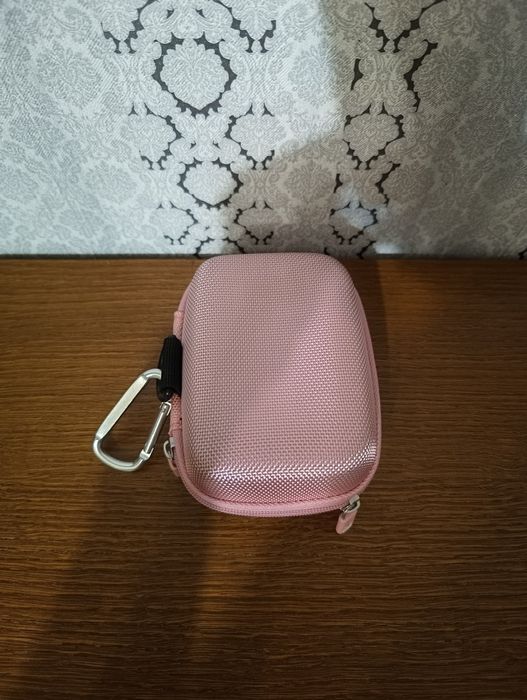 Twarde etui podróżne różowe