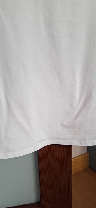 T-shirt S, M Guess damski gumowe srebrne logo