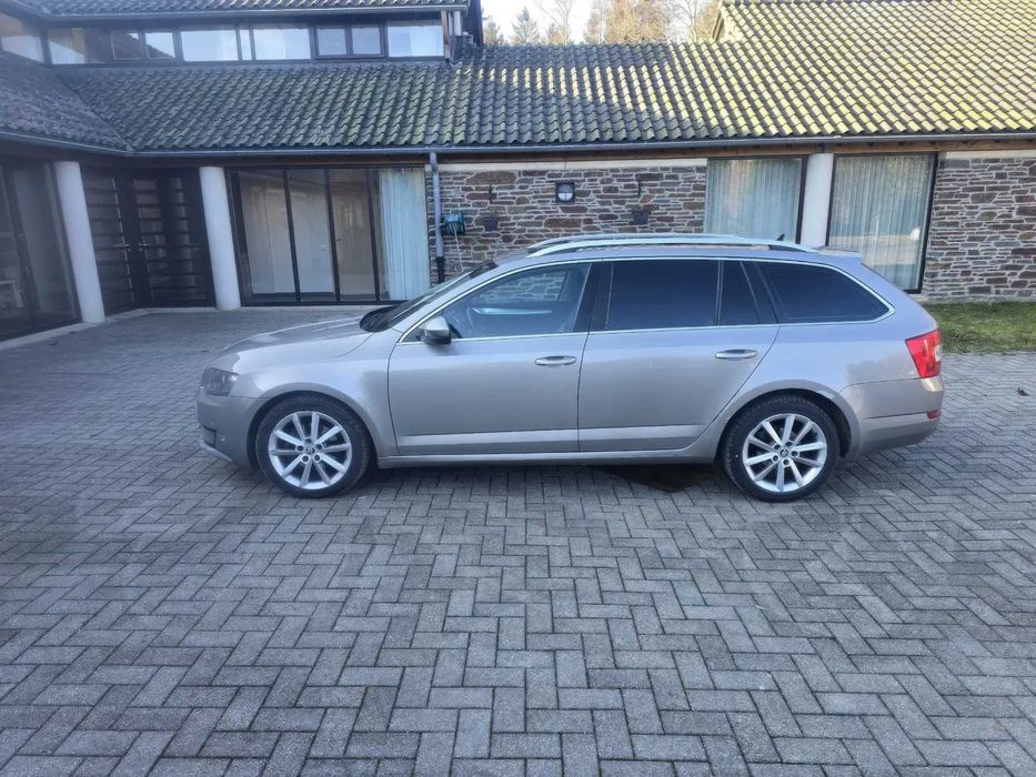 Skoda Octavia      2016