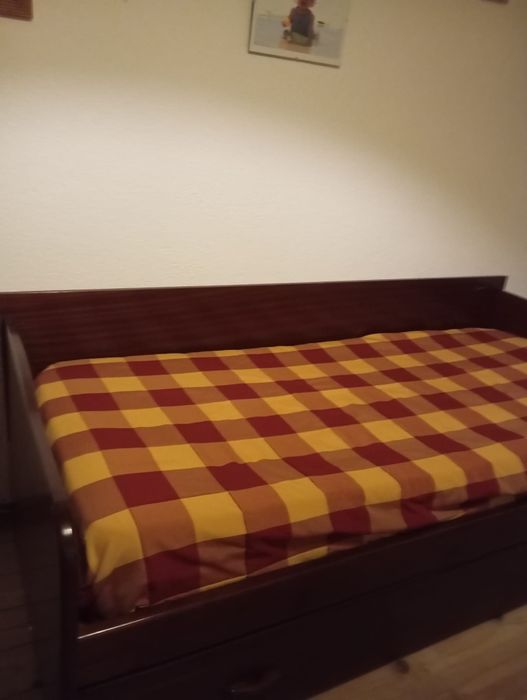Cama de solteiro com gavetão