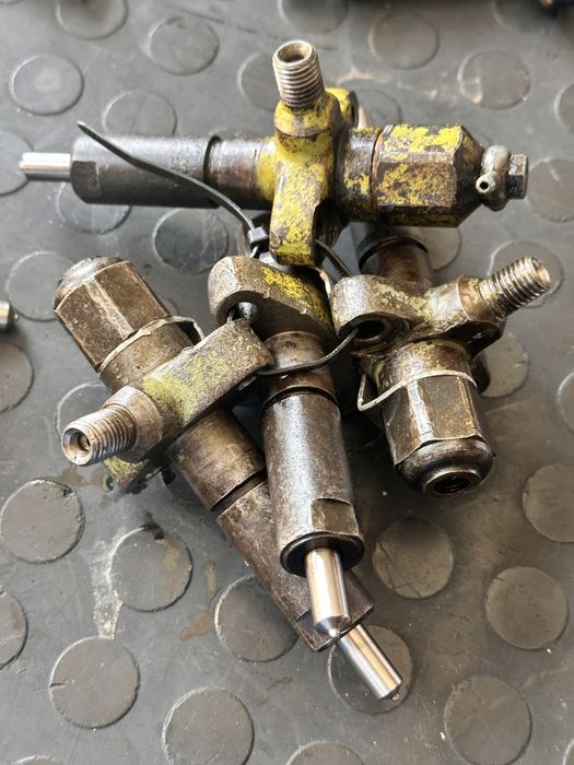 Форсунки до двигуна