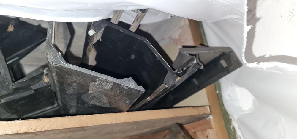 matrerial Bang and olufsen penta