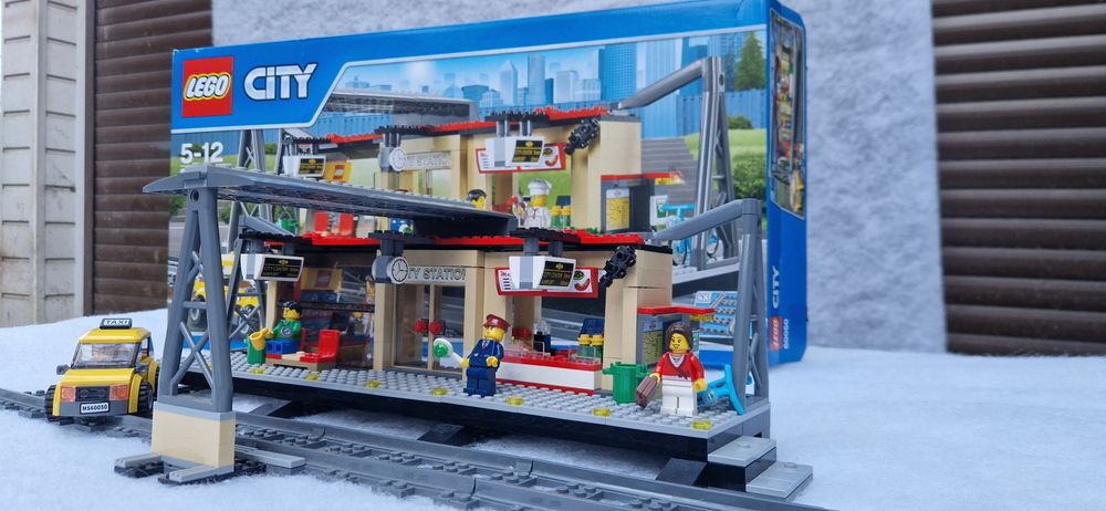 Lego city Dworzec 60050 city station
