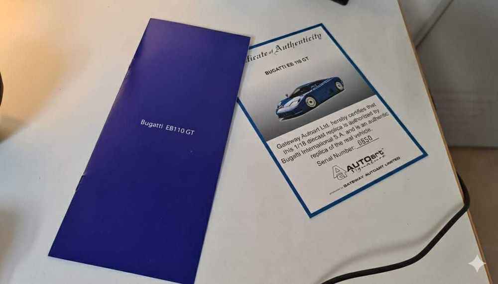 Miniatura AUTOART 1:18 Bugatti EB110 GT