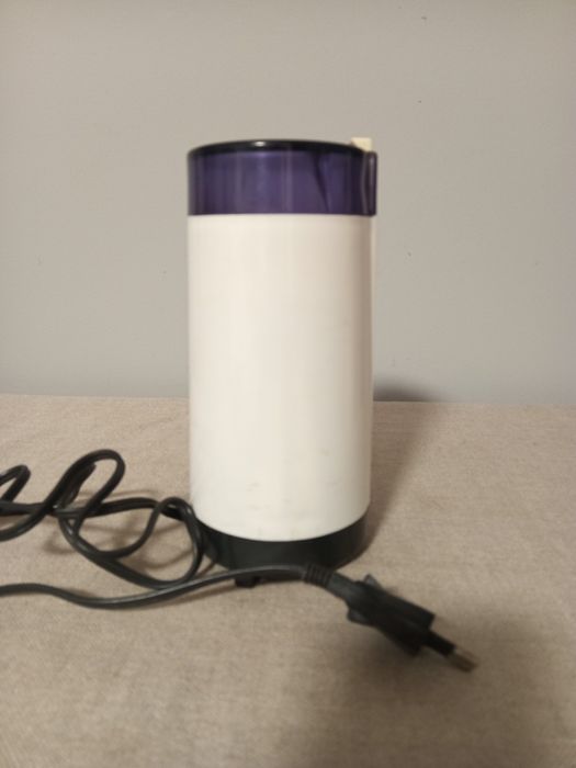 Кофемолка электрическая Эльво