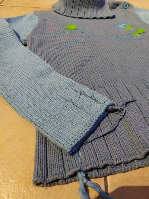 dziewczęcy sweter 146