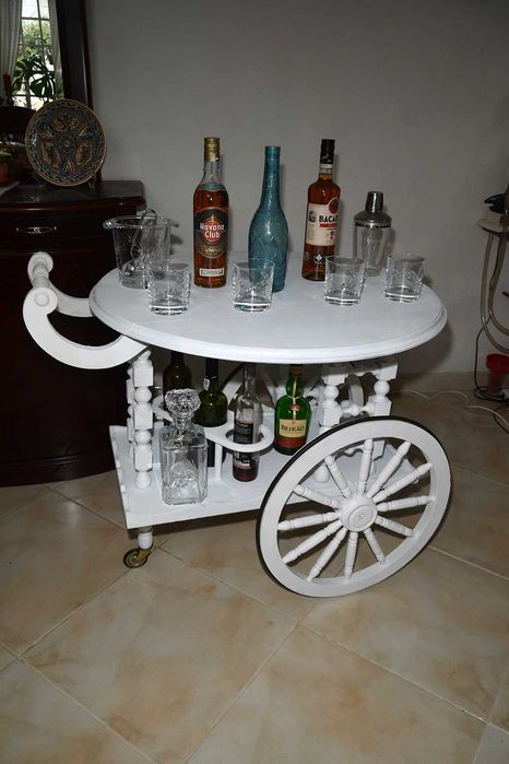 Carrinho de Chá Branco