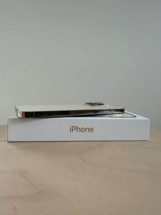 iPhone 14 Pro Max Gold 128 GB + nowy kabel do ładowania + etui
