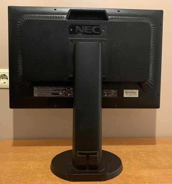 Монітор 22" NEC MultiSync E222W