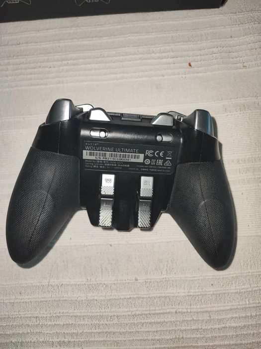 Comando Razer Wolverine Ultimate Xbox/PC