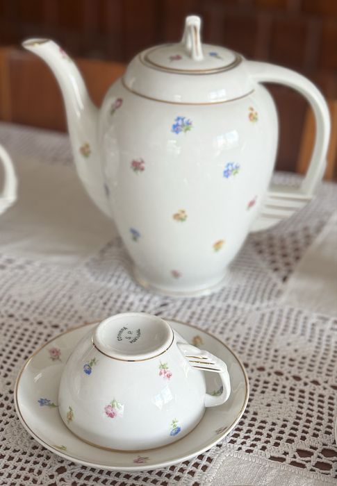 Serviço de chá em porcelana S.P.