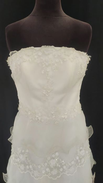 Suknia ślubna bez ramiączek