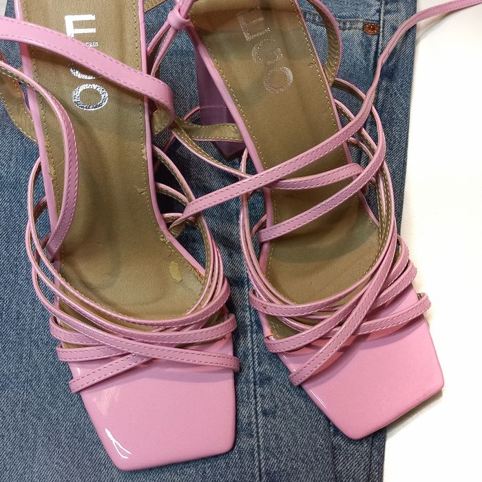 жіночі рожеві Barbie босоніжки на підборах  з зав'язками  EGO 39