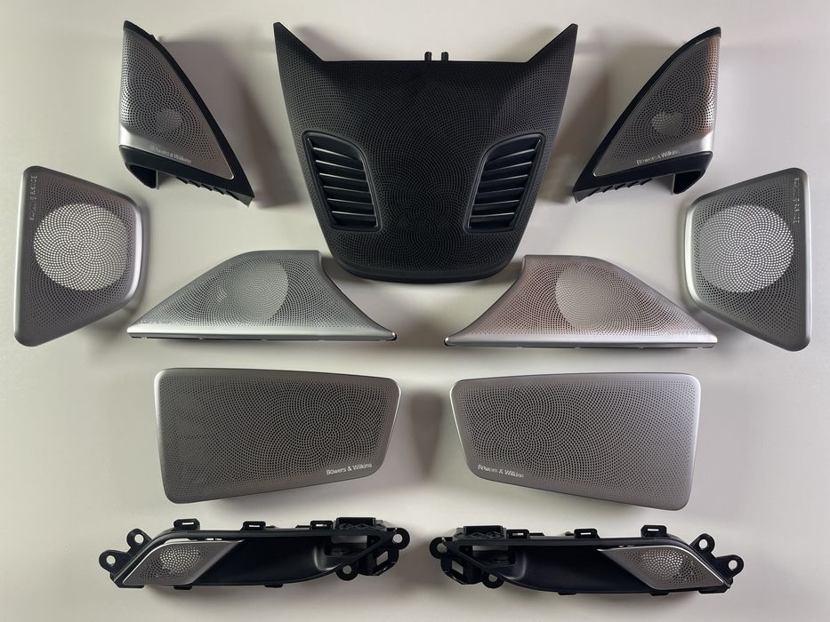 Комплект сіток Bowers Wilkins з підсвіткою для BMW G30 F90