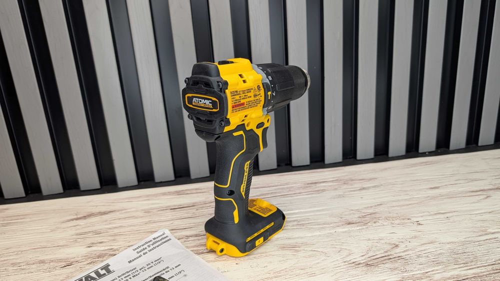 Безщіточний шуруповерт DeWalt DCD799 20v