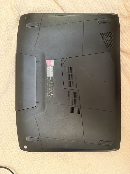 ASUS G751JM i7 860 видюха