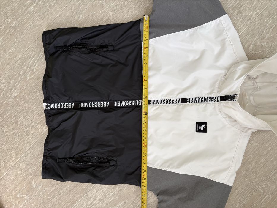 Abercrombie  кофта- вітровка на підкладці