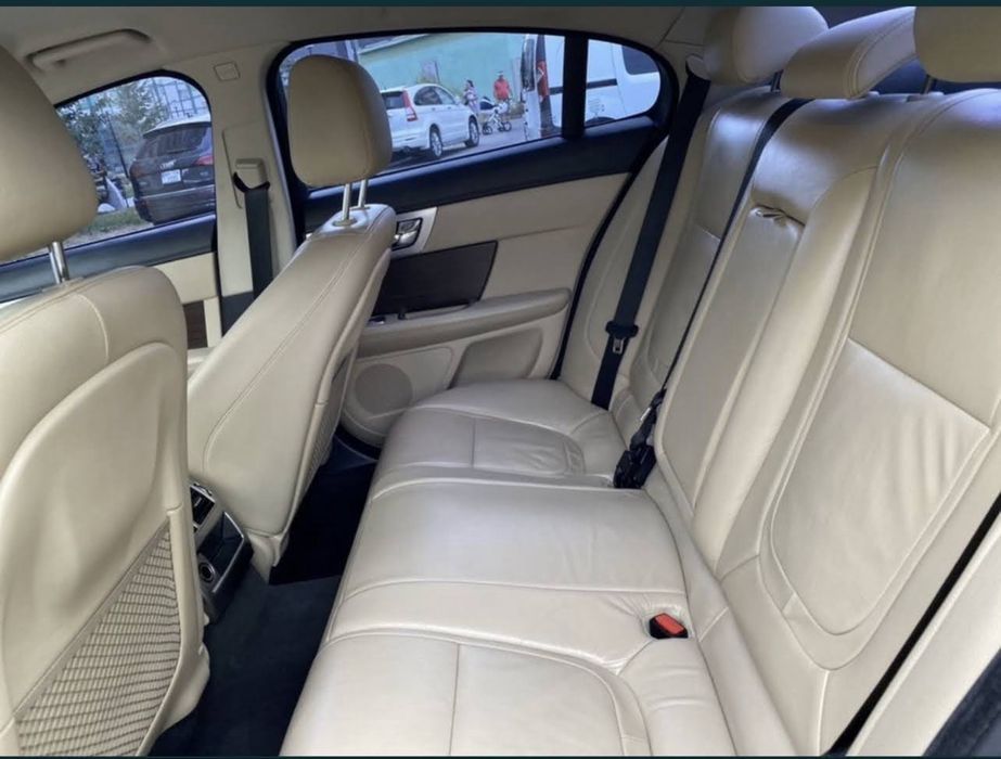 Jaguar xf 2013 авто
