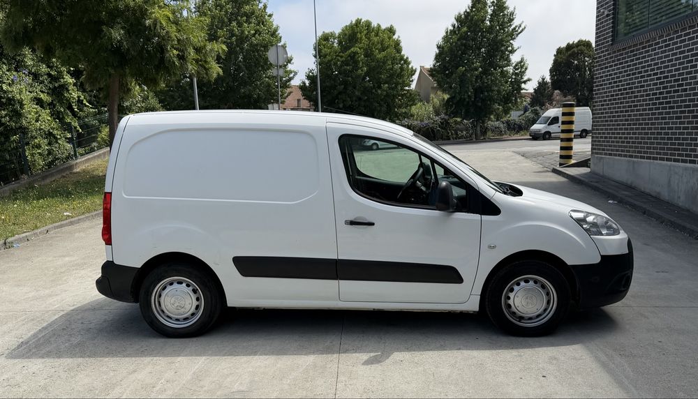 Peugeot Partner 1.6 HDi - Camera e forrada