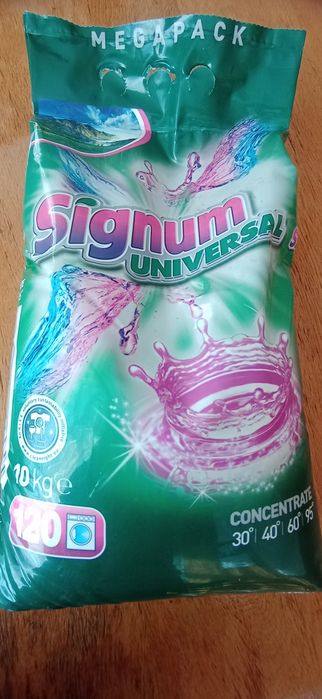 Пральний порошок Signum універсальний.