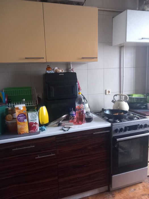 2-кімн. "чешка" по вул. Івасюка ( район Черемош).