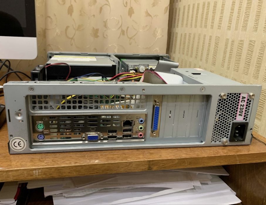 Компьютер Pentium Dual Core CPU E5300 2.6Ghz RAM 2GB 667Mhz HDD 200GB